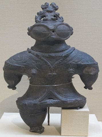 遮光器土偶 亀ヶ岡遺跡出土(青森県)