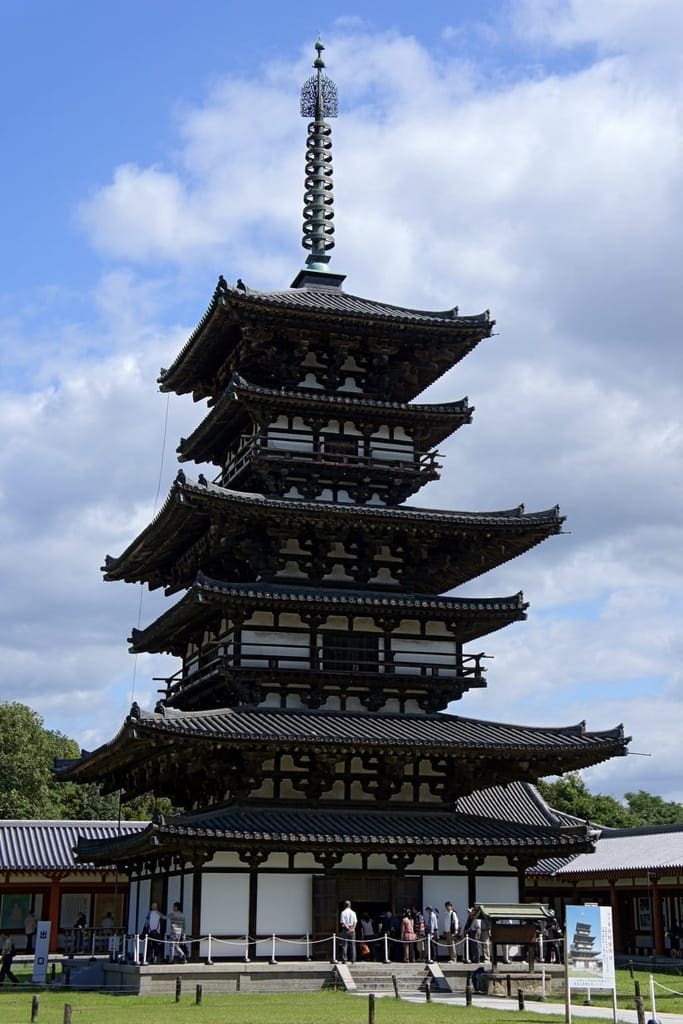薬師寺東塔 | 世界の歴史まっぷ