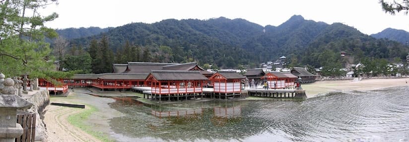 厳島神社